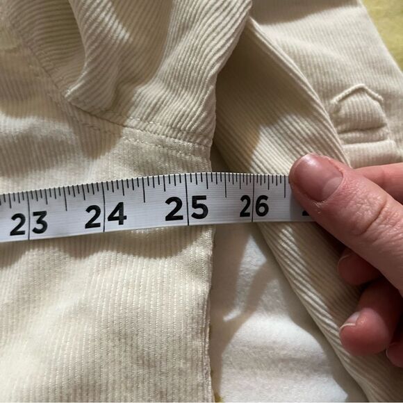 American eagle offline by aerie cream corduroy oversized button down size small - Picture 3 of 4